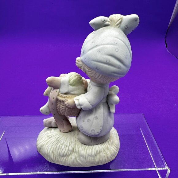 Precious Moments Figure Be Not Weary In Well Doing E-3111 1979 Girl w Basket of - Picture 3 of 7